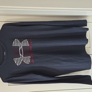 Under Armour Loose shirt size YXL Dark Greyish Blue EUC